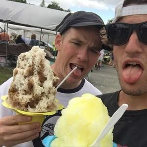 Meet your Posher, Brandon